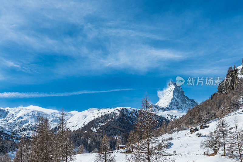 马特洪峰与稳定和落叶松