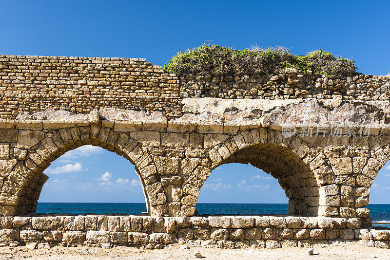 地中海沿岸的古渡槽