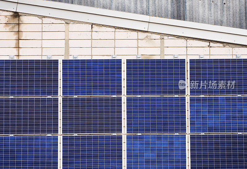 太阳能电池板工厂。