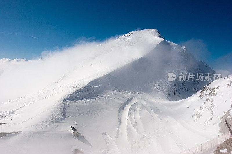 山峰