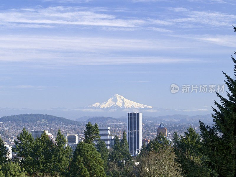 胡德山城市摩天大楼天空俄勒冈州波特兰日本花园