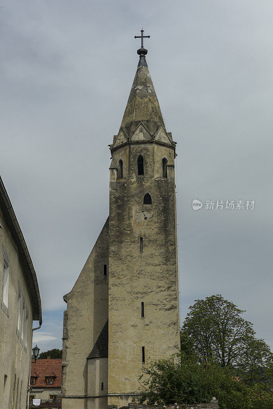 奥地利杜斯泰因多瑙河畔的古老教堂塔
