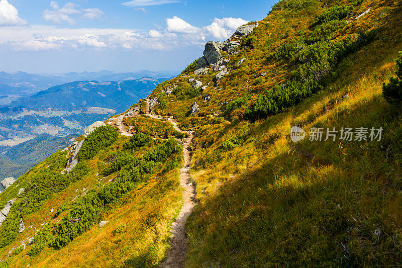 山区旅游线路