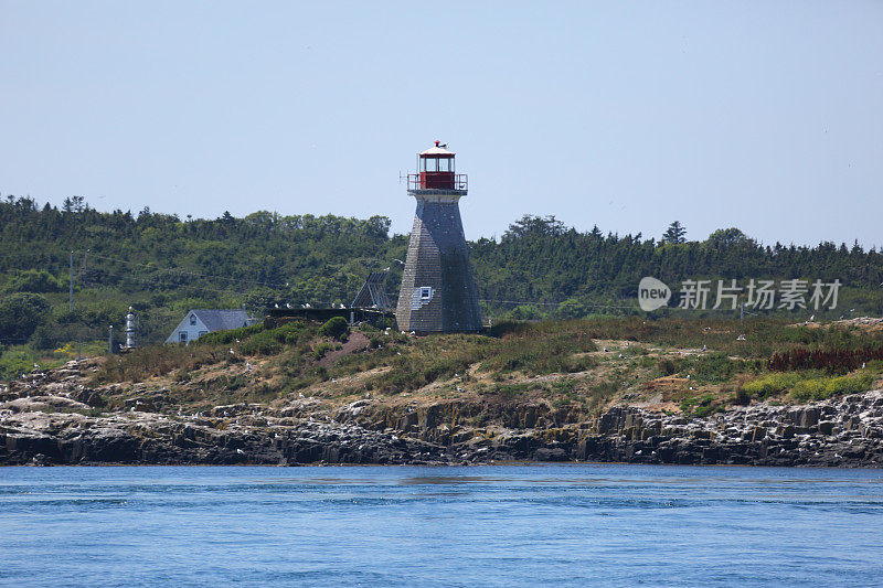 灯塔靠近布莱尔岛，在彼得斯岛，加拿大新斯科舍省