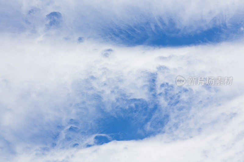 独特的毛茸茸的Cloudscape