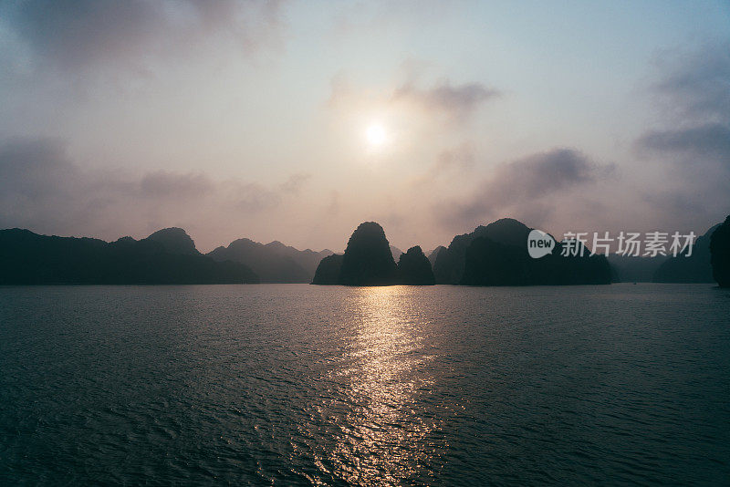 下龙湾美景