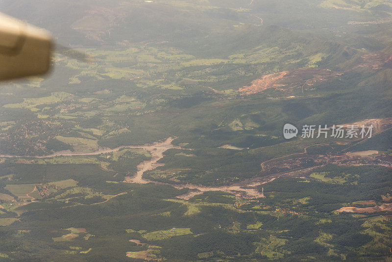 布鲁马迪尼奥河谷泥坝坍塌灾难