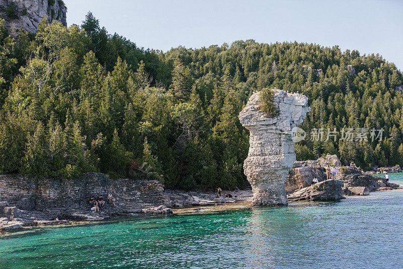 花盆岛在五尺国家海洋公园，位于安大略湖休伦湖。