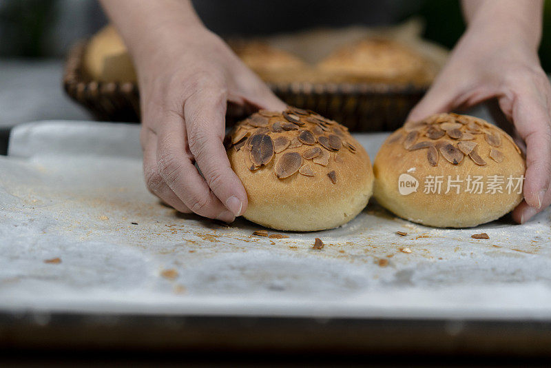 在家烤面包