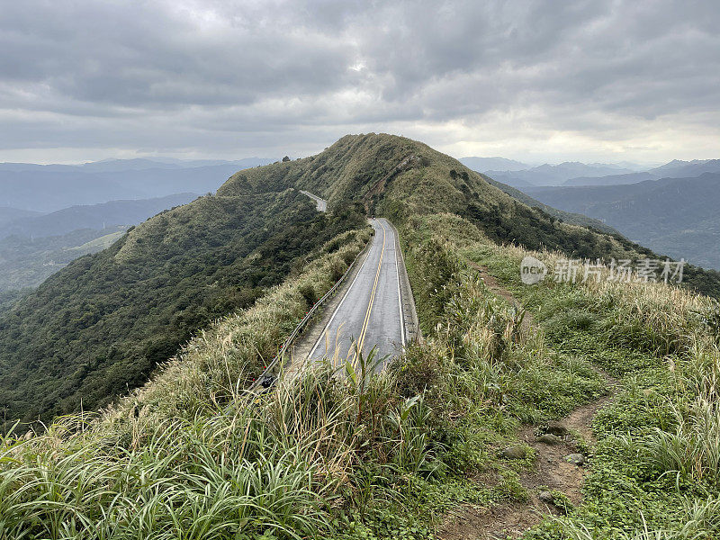 台湾瑞芳步延亭的山景