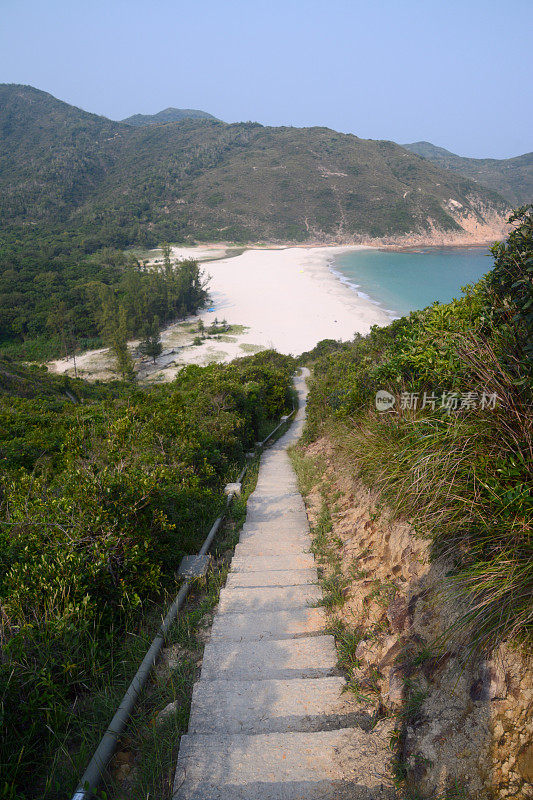 前往香港西贡东郊野公园浪客湾楼梯