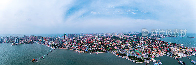 航拍青岛城市建筑风景，中国