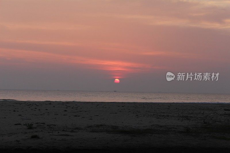 海上日落