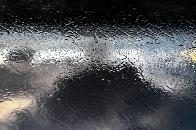 内景的雨扫汽车挡风屏