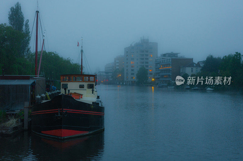 莱顿的夜景