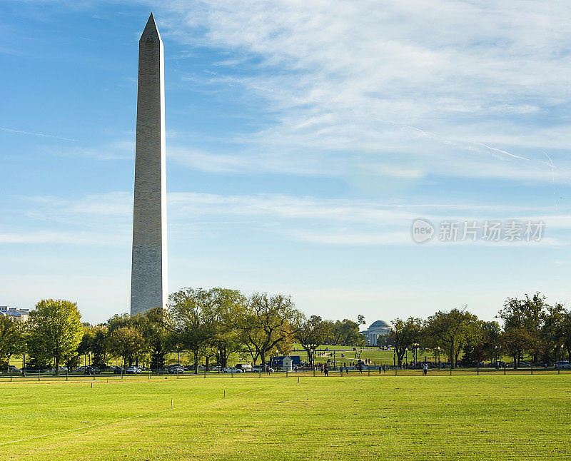 华盛顿纪念碑和杰斐逊纪念堂