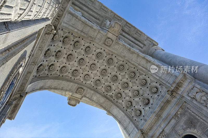 福吉谷国家纪念拱门-详细的拱门底面