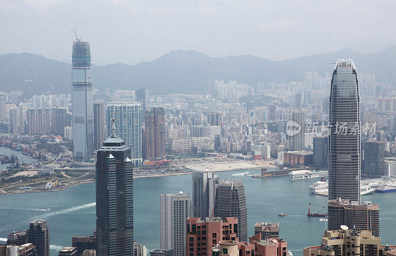 香港天际线被雾霾笼罩