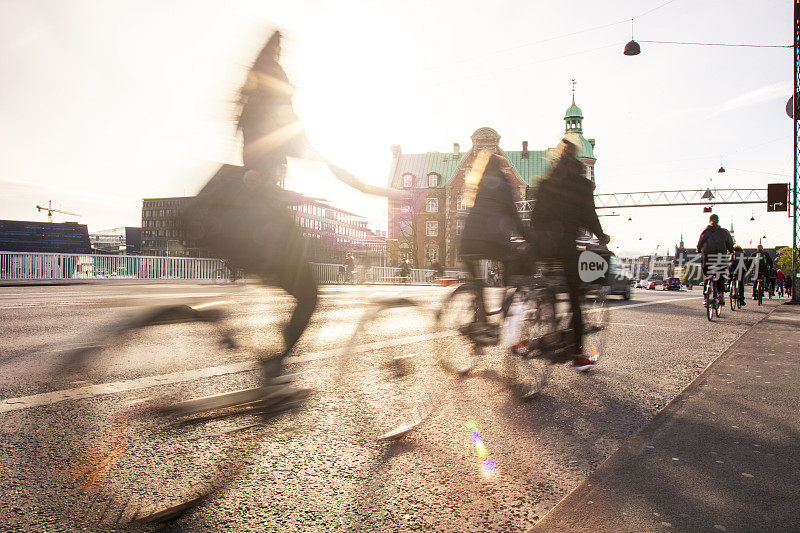 哥本哈根骑自行车的人