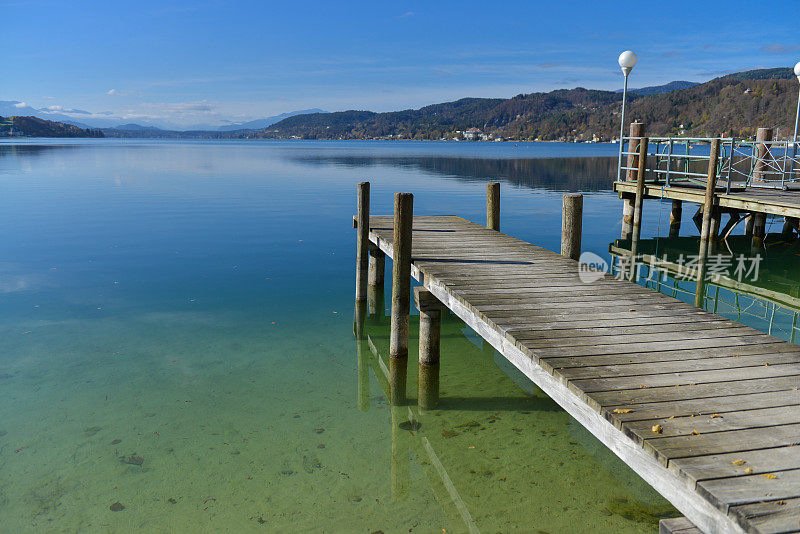 Woerthersee湖,奥地利。