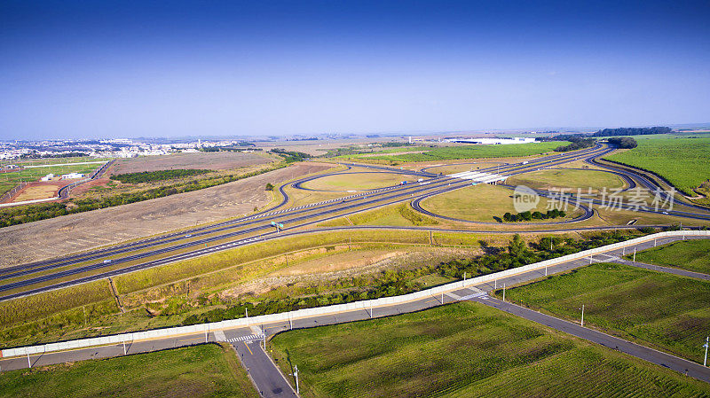 高速公路路口