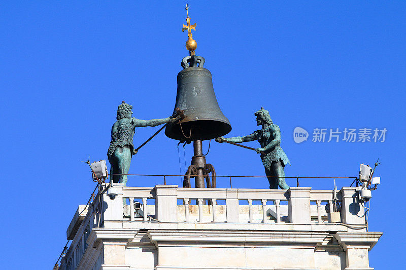 威尼斯圣马可广场的圣马可钟塔