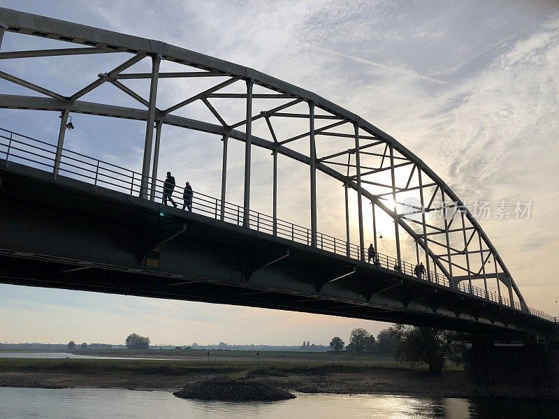 荷兰IJssel桥