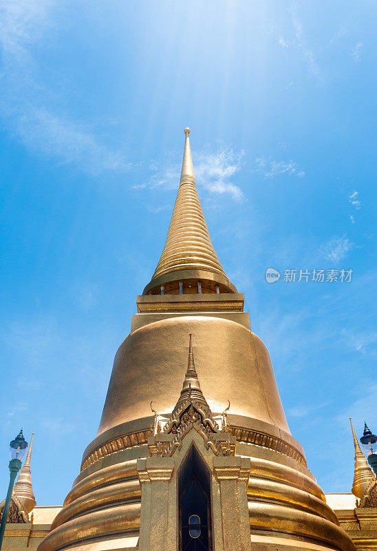 泰国曼谷金殿。