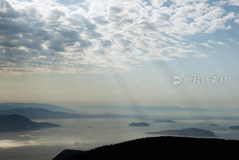 圣胡安群岛的晨光