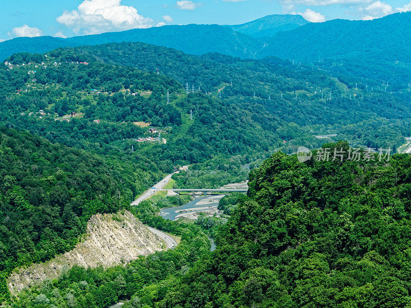 山河鸟瞰图