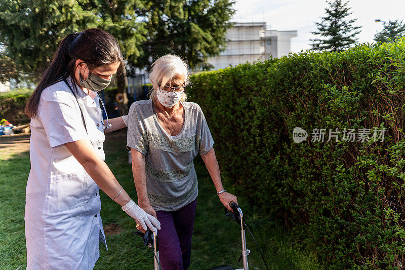 在家隔离时获得医疗帮助