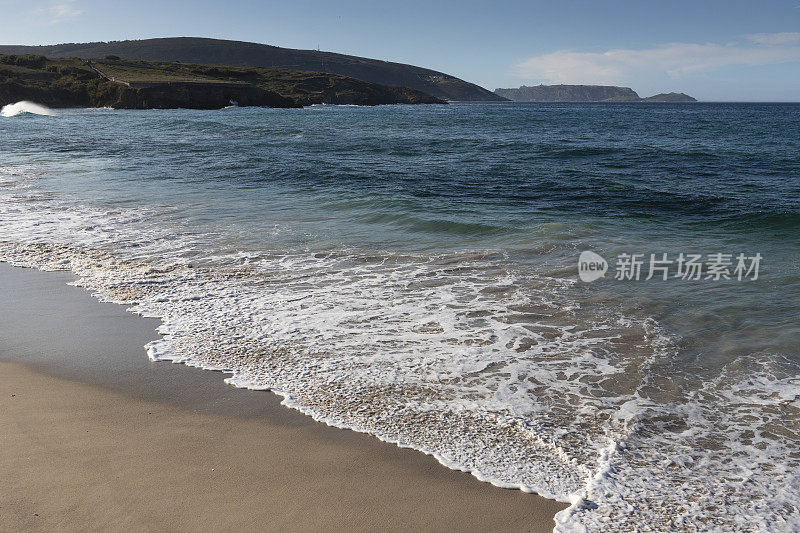西班牙加利西亚死亡之家西萨加斯群岛，海滩上的海浪