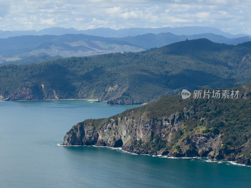 新西兰的空中海岸线