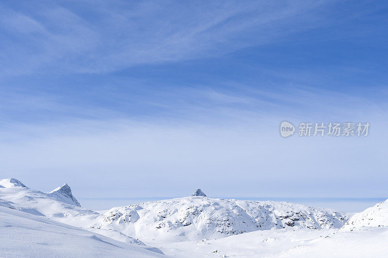 山地冬季景观来自朝鲜黑门山脉