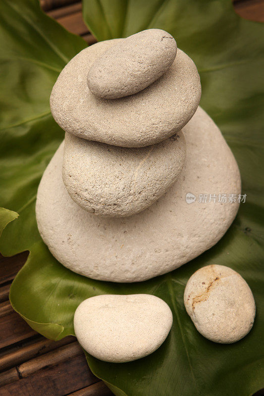 自然平衡的石头
