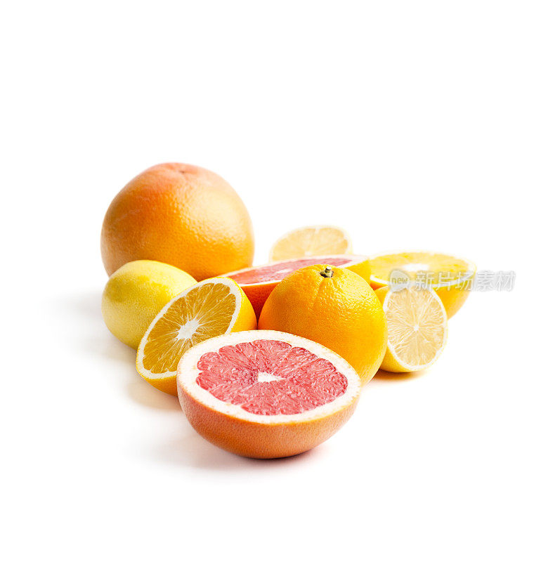 柚子，橙子和柠檬在白色的背景。孤立。