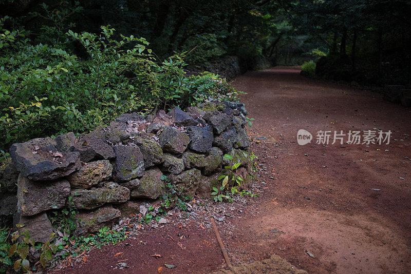 济州岛黑石墙