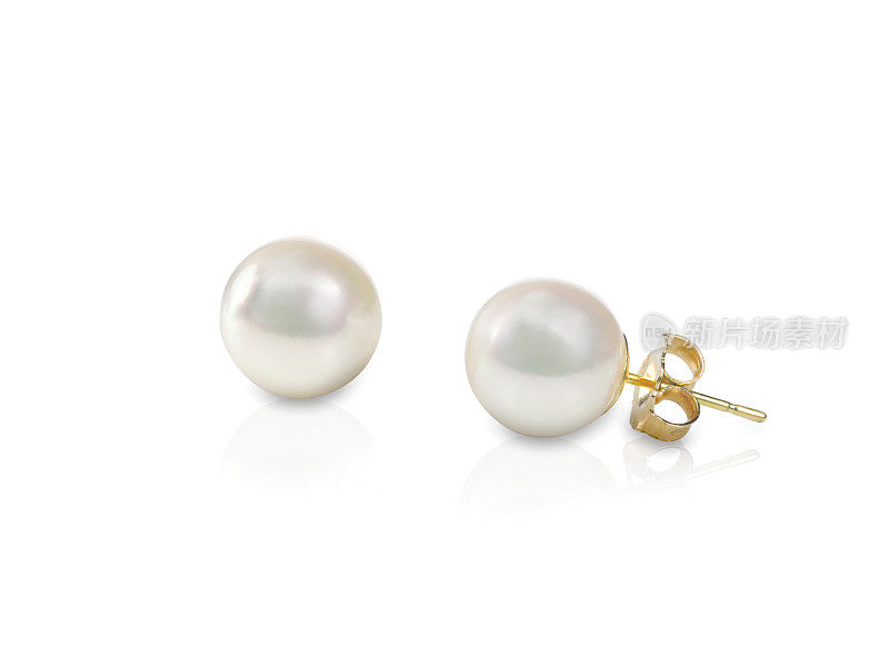 白色珍珠耳环