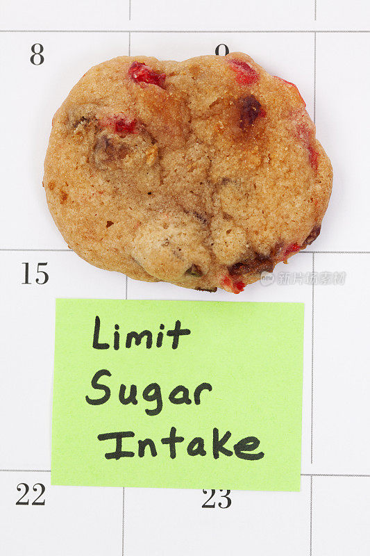 健康饮食提示:限制糖的摄入量