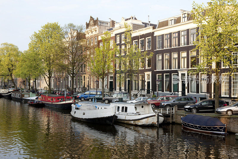阿姆斯特丹运河有船屋