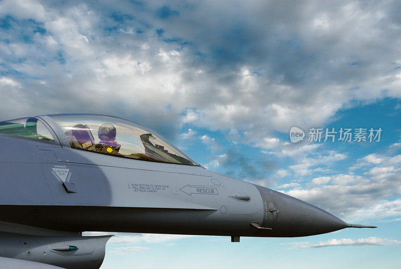 F-16猎鹰战斗机飞行员