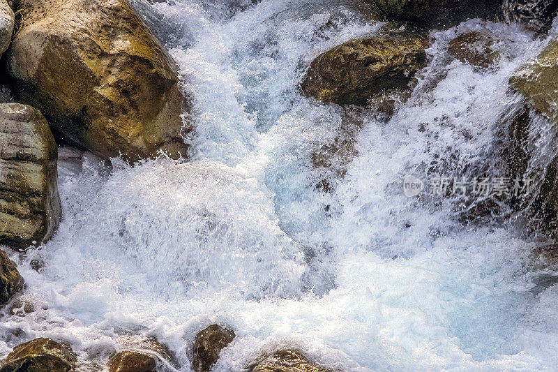 高山流水