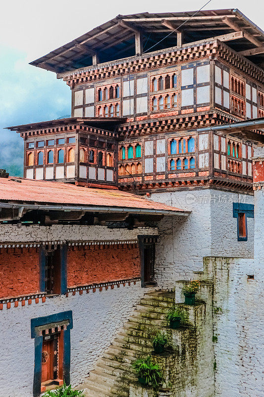 不丹布姆唐最古老的宗之一——宗的内部景观