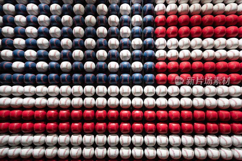 由棒球制成的美国国旗