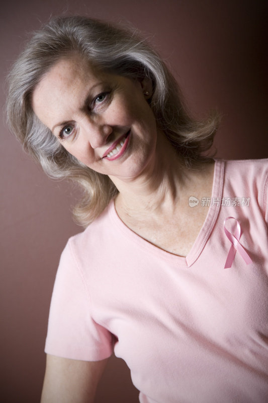 老年乳腺癌幸存者肖像