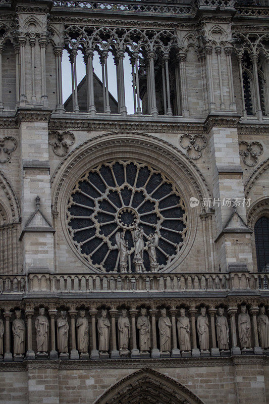 巴黎圣母院的正面，巴黎，法国