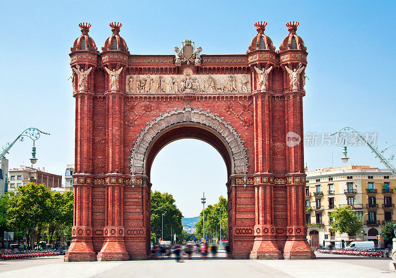 西班牙巴塞罗那的特里奥夫拱门