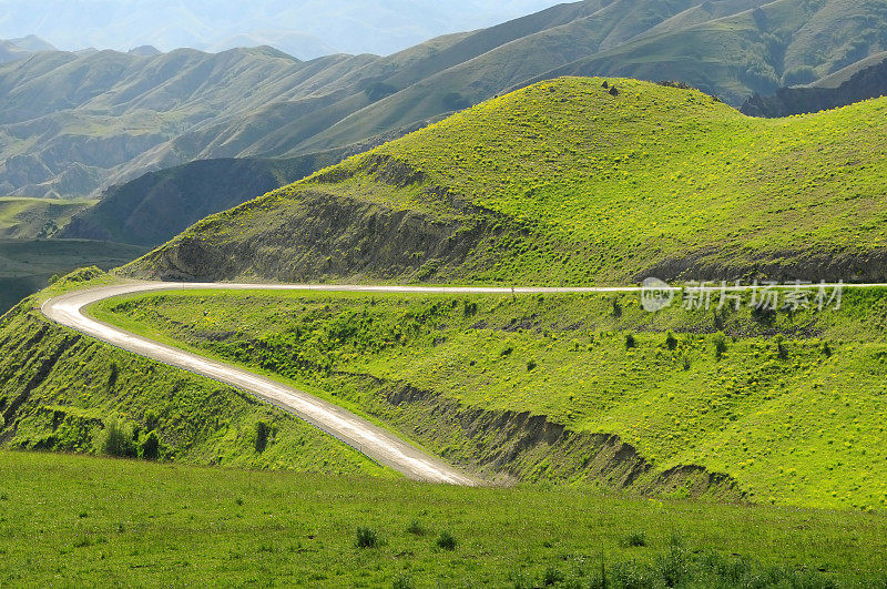 弯道山路