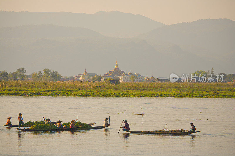 缅甸:安莱湖上的小船和宝塔