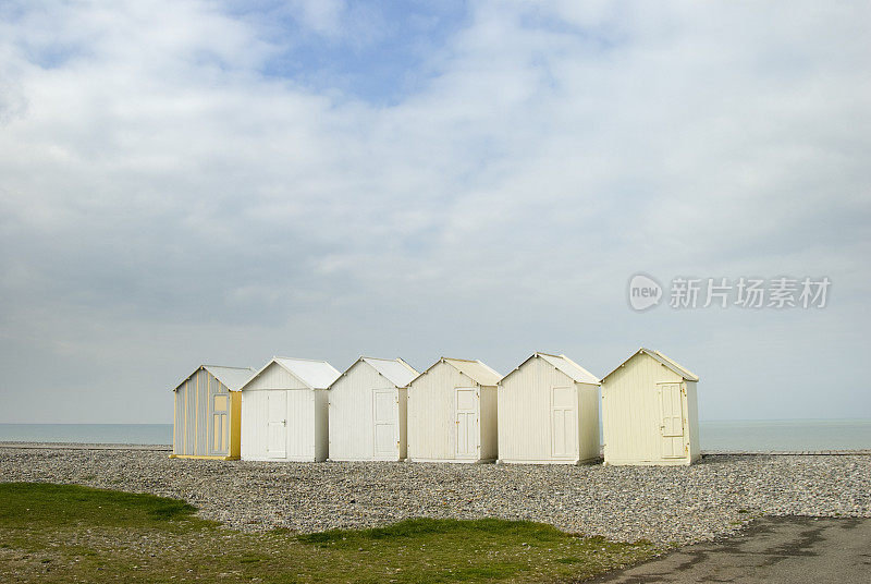 海边的海滩小屋